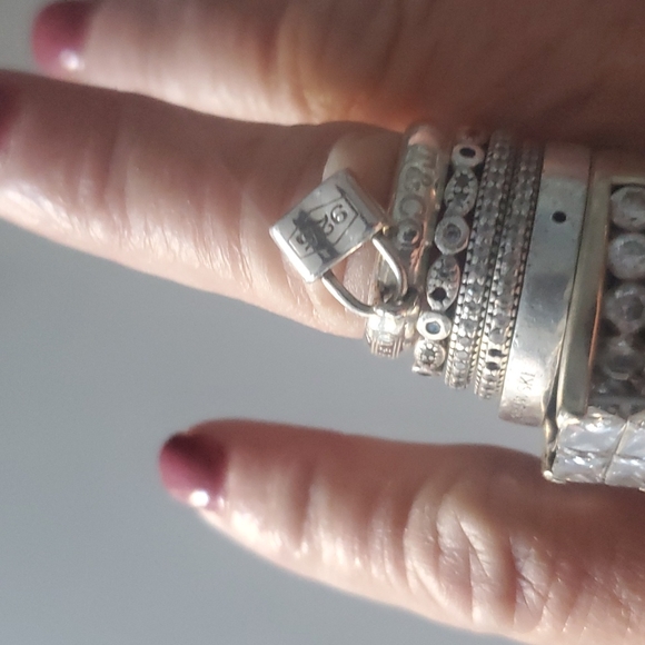 Tiffany new hpgorgeous 925 silver ring bagged boxed 📦 gorgeous firm firm